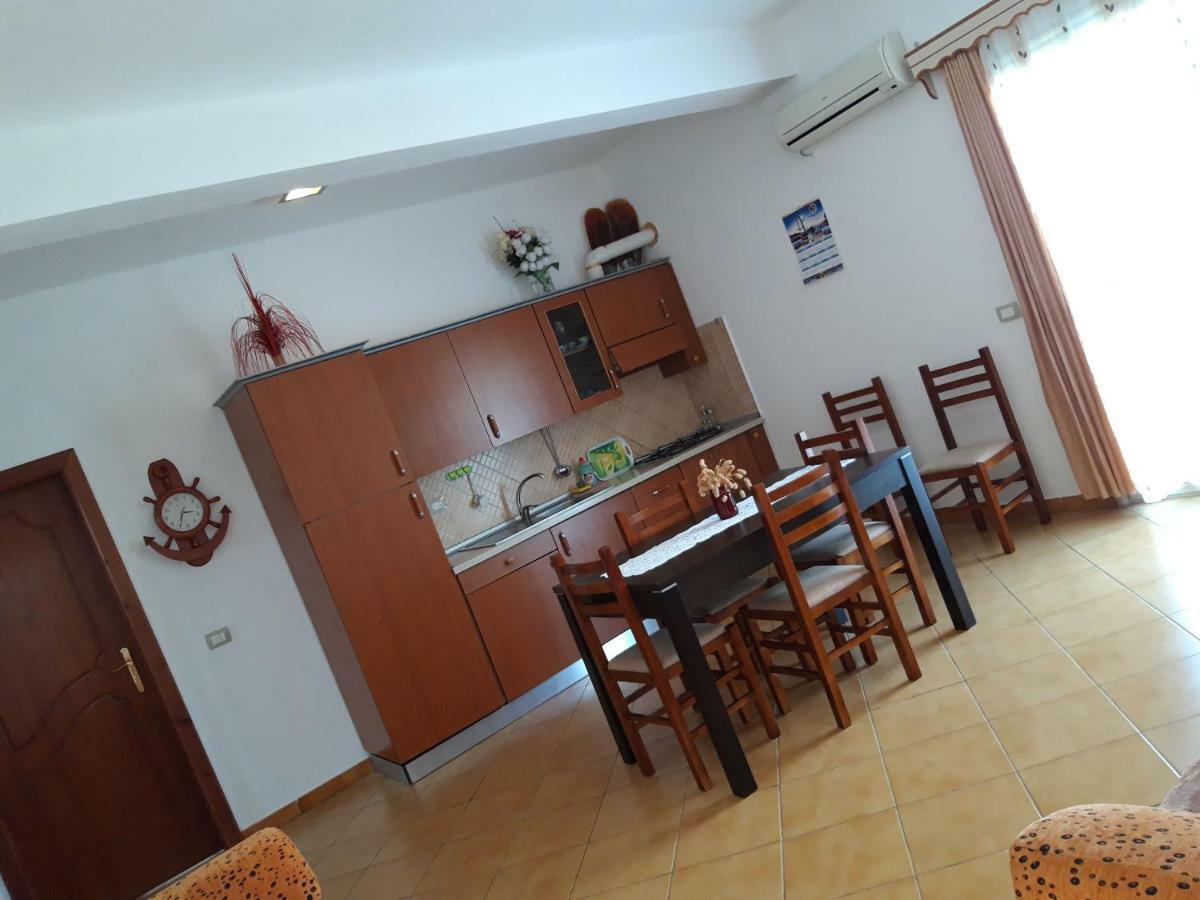 Apartament Gloria&Mitati أوريكوم المظهر الخارجي الصورة